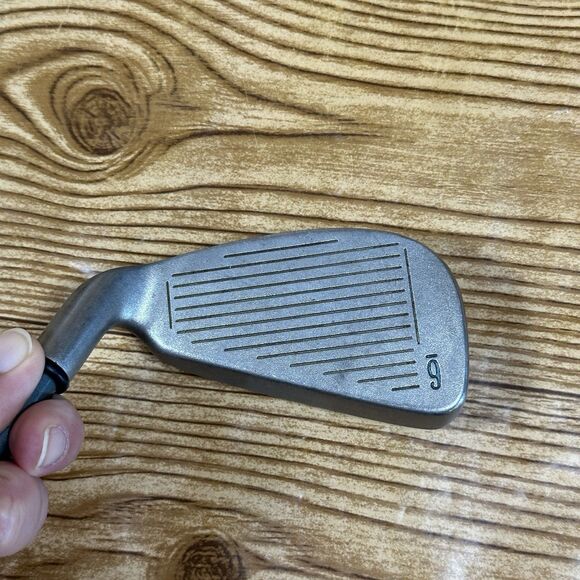 Callaway Golf Big Bertha 6 Iron RH Ladies Graphite - Picture 3 of 6